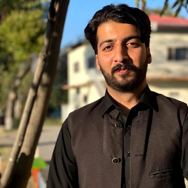 Umer Arif